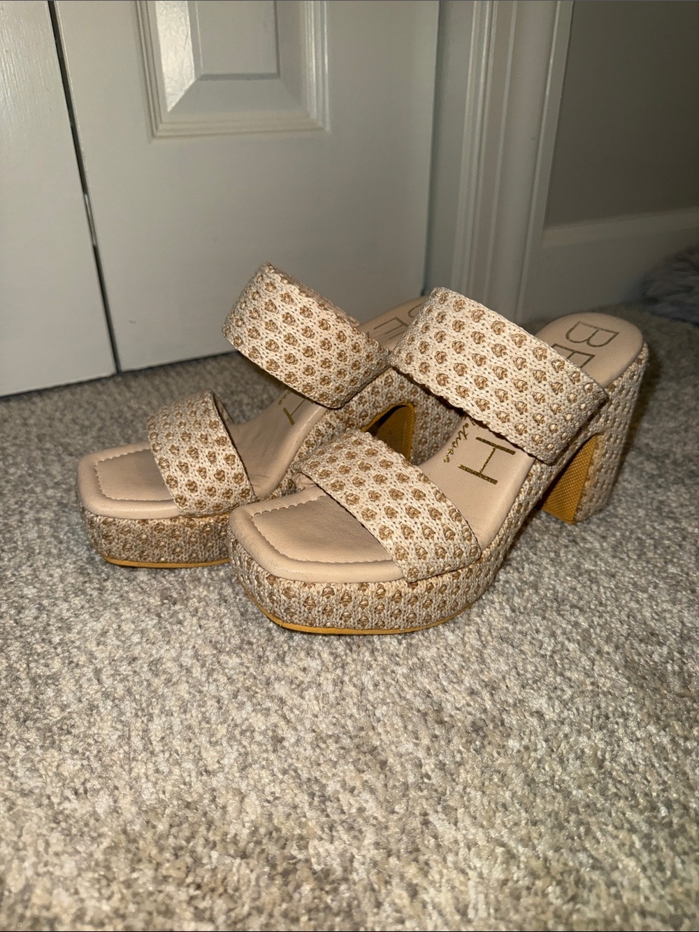 Woven Platform Block Heel Sandals in Beige